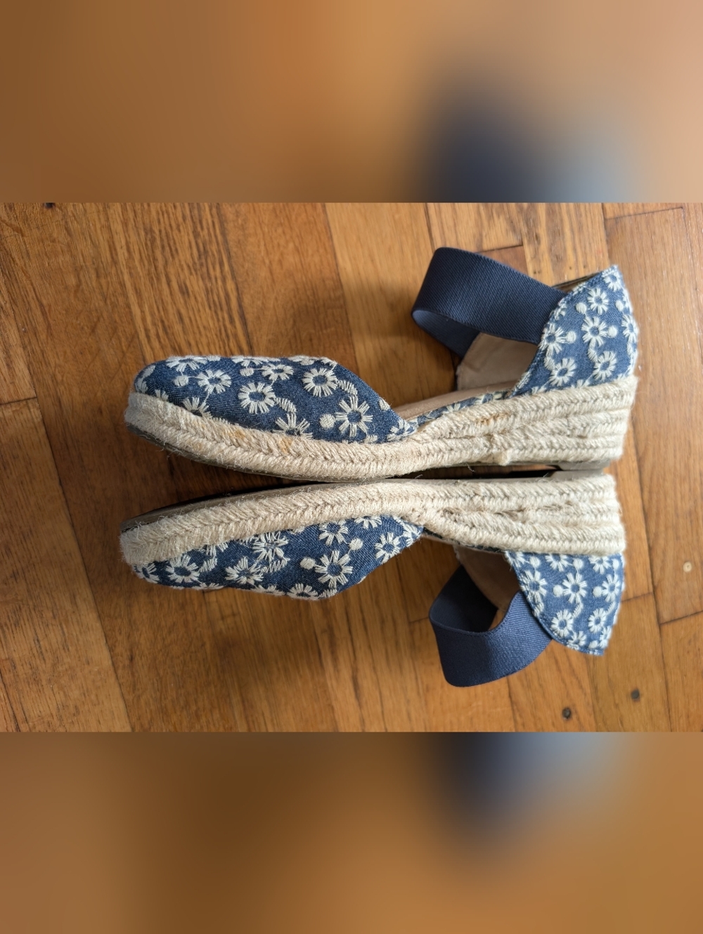 Life Stride Blue Espadrille w/ White Daisy Embroidery Wedge Sandals - Picture 4 of 7